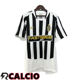 Prima Maglia Juventus Retro Nero Bianco 2003-2004  Prima Maglia Juventus Retro Nero Bianco 2003-2004