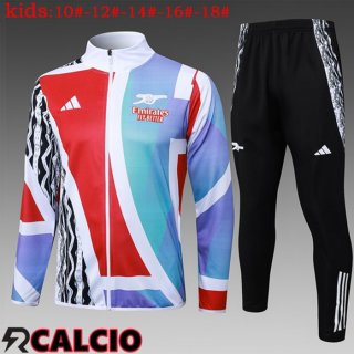 Insieme Tuta Calcio - Giacca Arsenal Bambino Rosso Bianco 2025/2026  Insieme Tuta Calcio - Giacca Arsenal Bambino Rosso Bianco 2025/2026