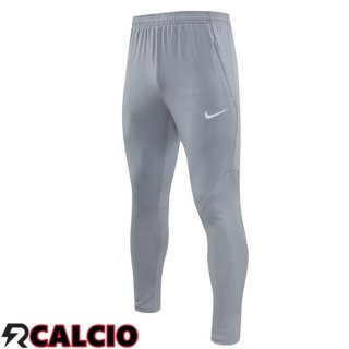 Pantaloni Da Allenamento Inter Milan Grigio 2024/2025  Pantaloni Da Allenamento Inter Milan Grigio 2024/2025