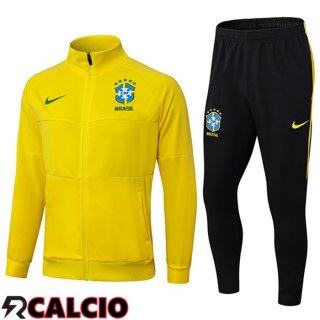 Insieme Tuta Calcio - Giacca Brasile Giallo 2025/2026  Insieme Tuta Calcio - Giacca Brasile Giallo 2025/2026