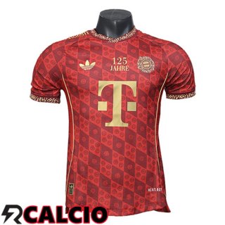Maglia Bayern Monaco 125th Anniversary Edition Rosso 2025/2026  Maglia Bayern Monaco 125th Anniversary Edition Rosso 2025/2026
