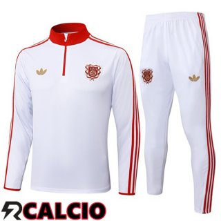 Insieme Tuta Calcio Bayern Monaco Bianco 2025/2026  Insieme Tuta Calcio Bayern Monaco Bianco 2025/2026