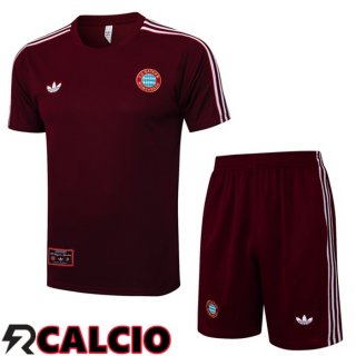 Insieme T Shirt Allenamento Bayern Monaco + Pantaloncini Rosso 2025/2026