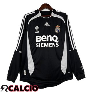 Terza Maglia Real Madrid Retro Manica Lunga Nero 2006-2007  Terza Maglia Real Madrid Retro Manica Lunga Nero 2006-2007