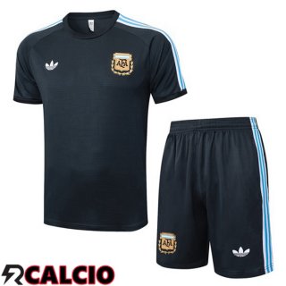 Insieme T Shirt Allenamento Argentina + Pantaloncini Grigio 2025/2026  Insieme T Shirt Allenamento Argentina + Pantaloncini Grigio 2025/2026