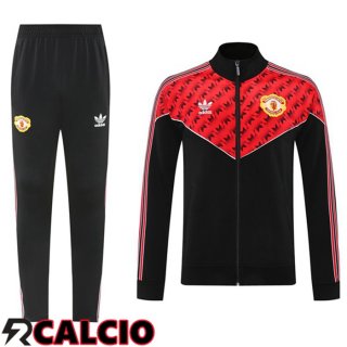 Insieme Tuta Calcio - Giacca Manchester United Rosso Nero 2025/2026  Insieme Tuta Calcio - Giacca Manchester United Rosso Nero 2025/2026