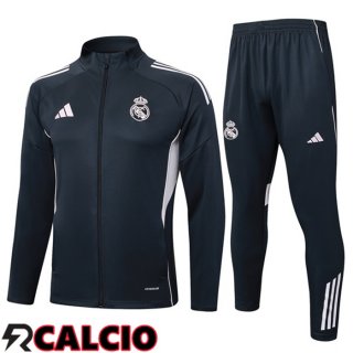 Insieme Tuta Calcio - Giacca Real Madrid Blu Reale 2025/2026  Insieme Tuta Calcio - Giacca Real Madrid Blu Reale 2025/2026