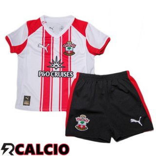 Prima Maglia Southampton FC Bambino Rosso 2025/2026  Prima Maglia Southampton FC Bambino Rosso 2025/2026