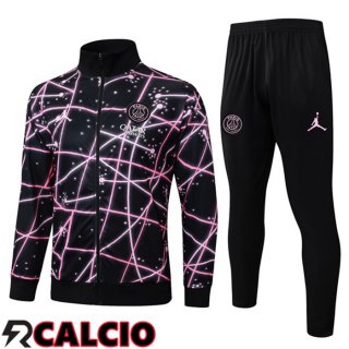 Insieme Tuta Calcio - Giacca Jordan Paris PSG Nero Rosa 2025/2026  Insieme Tuta Calcio - Giacca Jordan Paris PSG Nero Rosa 2025/2026