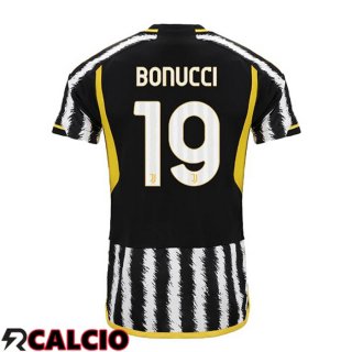 Prima Maglia Juventus (BONUCCI 19) Nero Bianco 2023/2024  Prima Maglia Juventus (BONUCCI 19) Nero Bianco 2023/2024