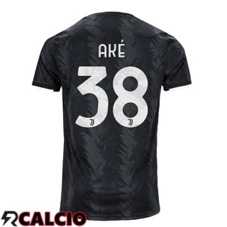 Seconda Maglia Juventus (AKÉ 38) Nero 2022/2023  Seconda Maglia Juventus (AKÉ 38) Nero 2022/2023