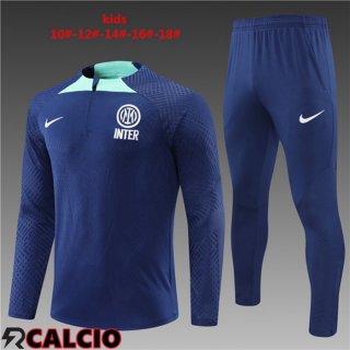 Insieme Tuta Calcio Inter Milan Bambino Blu 2022/2023  Insieme Tuta Calcio Inter Milan Bambino Blu 2022/2023
