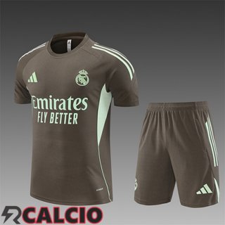 Insieme T Shirt Allenamento Real Madrid Bambino Brun/Verde 2025/2026  Insieme T Shirt Allenamento Real Madrid Bambino Brun/Verde 2025/2026