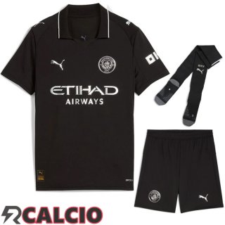 Insieme Seconda Maglia Manchester City (Pantaloncini + Calzini) 2025/2026  Insieme Seconda Maglia Manchester City (Pantaloncini + Calzini) 2025/2026
