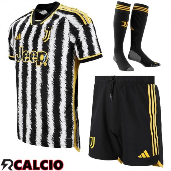 Insieme Prima Maglia Juventus (Pantaloncini + Calzini) 2023/2024  Insieme Prima Maglia Juventus (Pantaloncini + Calzini) 2023/2024