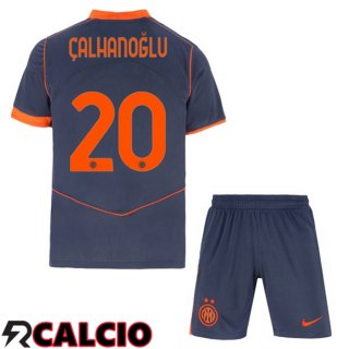 Terza Maglia Inter Milan (ÇALHANOĞLU 20) Bambino Grigio 2025/2026  Terza Maglia Inter Milan (ÇALHANOĞLU 20) Bambino Grigio 2025/2026
