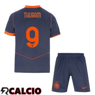 Terza Maglia Inter Milan (THURAM 9) Bambino Grigio 2025/2026  Terza Maglia Inter Milan (THURAM 9) Bambino Grigio 2025/2026