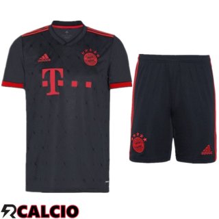 Terza Maglia Bayern Monaco + Pantaloncini 2022/2023  Terza Maglia Bayern Monaco + Pantaloncini 2022/2023