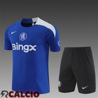 Insieme T Shirt Allenamento FC Chelsea Bambino Blu/Bianco 2025/2026  Insieme T Shirt Allenamento FC Chelsea Bambino Blu/Bianco 2025/2026