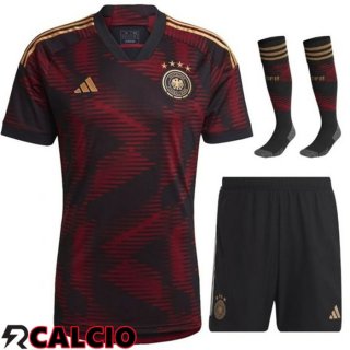 Insieme Seconda Maglia Germania (Pantaloncini + Calzini) 2022/2023  Insieme Seconda Maglia Germania (Pantaloncini + Calzini) 2022/2023