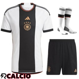 Insieme Prima Maglia Germania (Pantaloncini + Calzini) 2022/2023  Insieme Prima Maglia Germania (Pantaloncini + Calzini) 2022/2023