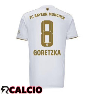 Seconda Maglia Bayern Monaco (Goretzka 8) Bianco 22/23  Seconda Maglia Bayern Monaco (Goretzka 8) Bianco 22/23