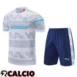 Insieme T Shirt Allenamento Marsiglia + Pantalonicini Bianco Grigio 2022/2023  Insieme T Shirt Allenamento Marsiglia + Pantalonicini Bianco Grigio 2022/2023