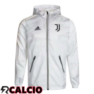 Giacca A Vento Juventus Bianco 2021/2022  Giacca A Vento Juventus Bianco 2021/2022