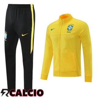 Insieme Tuta Calcio - Giacca Brasile Giallo 2021/2022  Insieme Tuta Calcio - Giacca Brasile Giallo 2021/2022