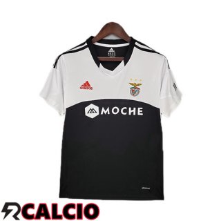 Seconda Maglia S.L Benfica Retro Bianco Nero 2013-2014  Seconda Maglia S.L Benfica Retro Bianco Nero 2013-2014